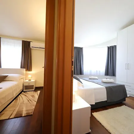 Apartament Bellevue Hill *