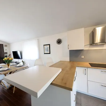 Apartament Bellevue Hill *