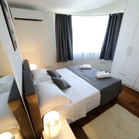 Bellevue Hill * Zadar