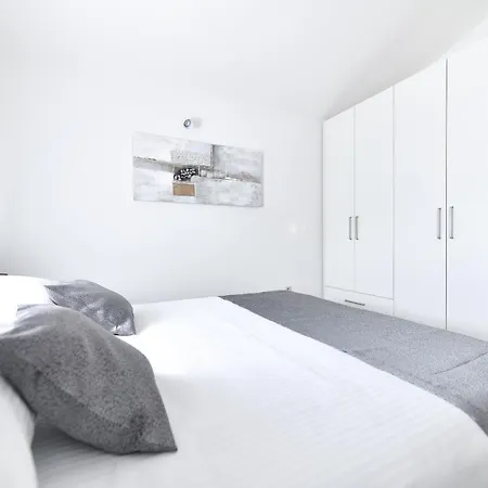 Bellevue Hill Zara