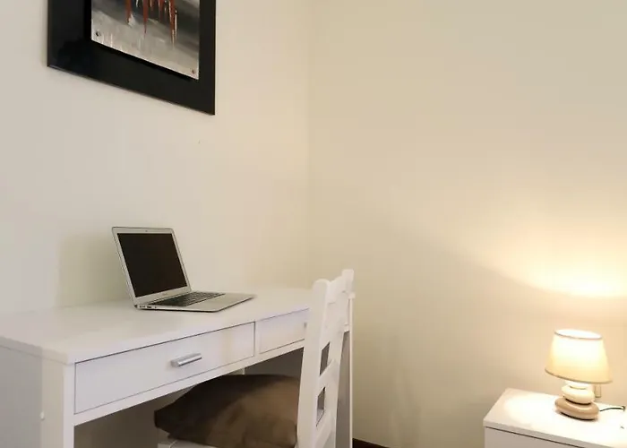 Bellevue Hill Apartment